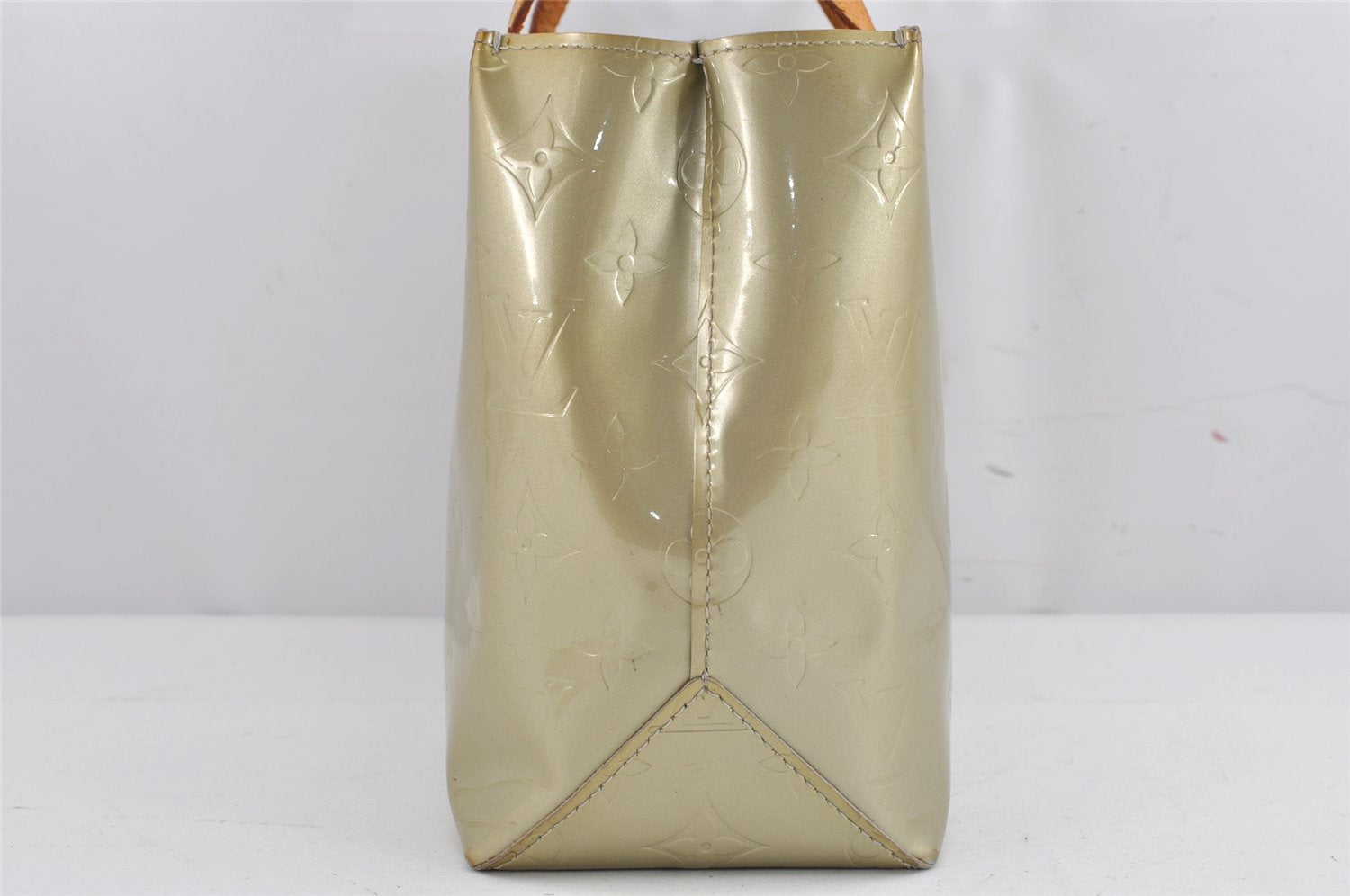 Authentic Louis Vuitton Vernis Reade PM Hand Bag Light Green M91145 LV 9878J