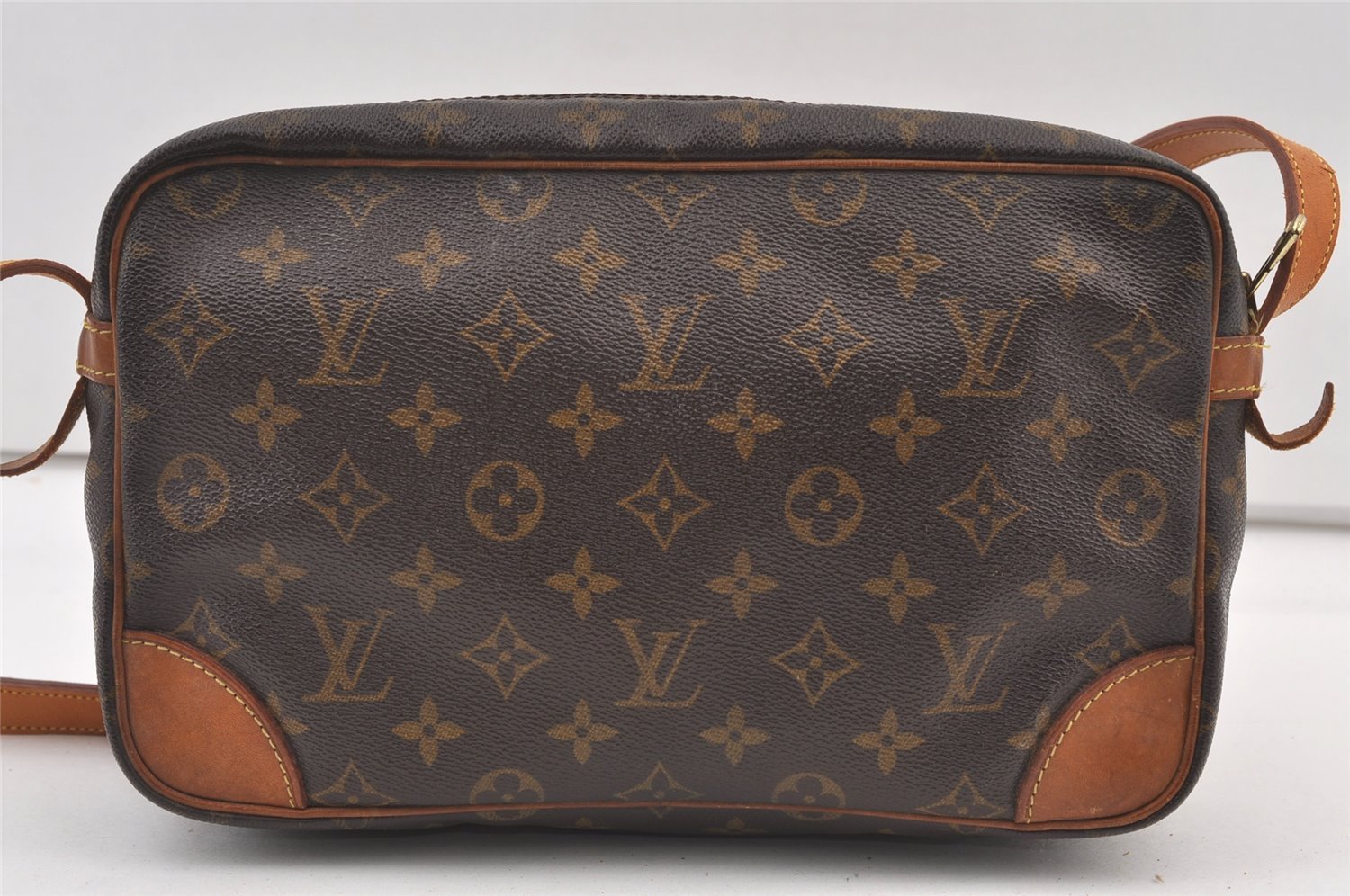 Authentic Louis Vuitton Monogram Compiegne 28 Shoulder Bag M51845 LV Junk 9879J