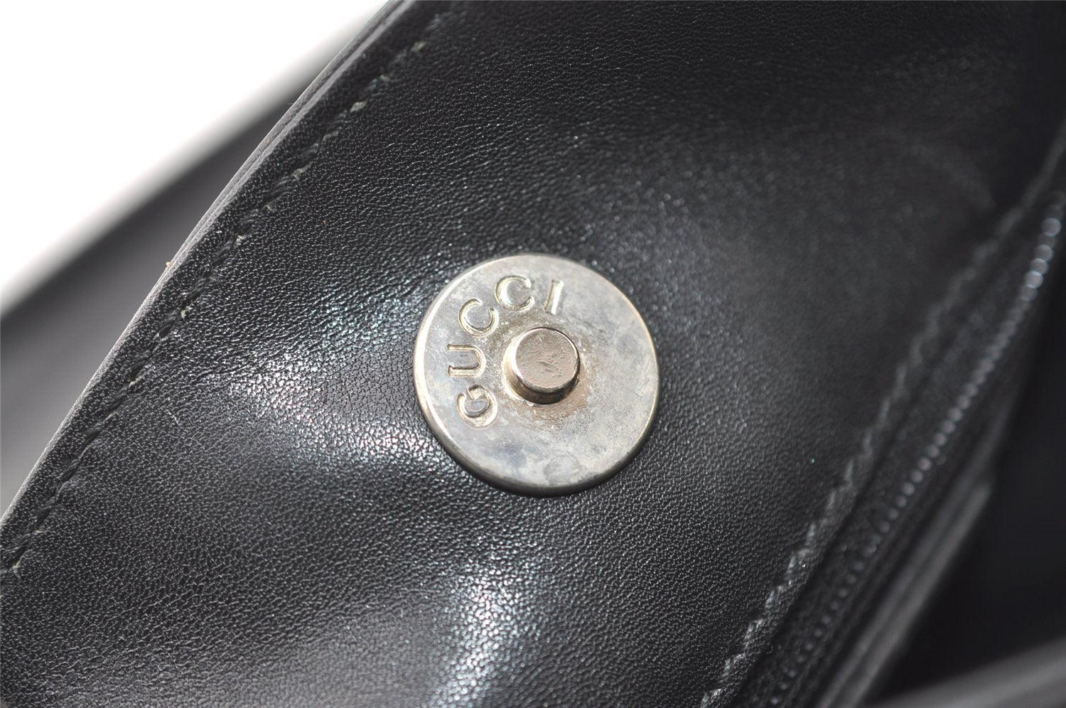 Authentic GUCCI Vintage Shoulder Hand Bag Purse Leather 0013708 Black 9884I