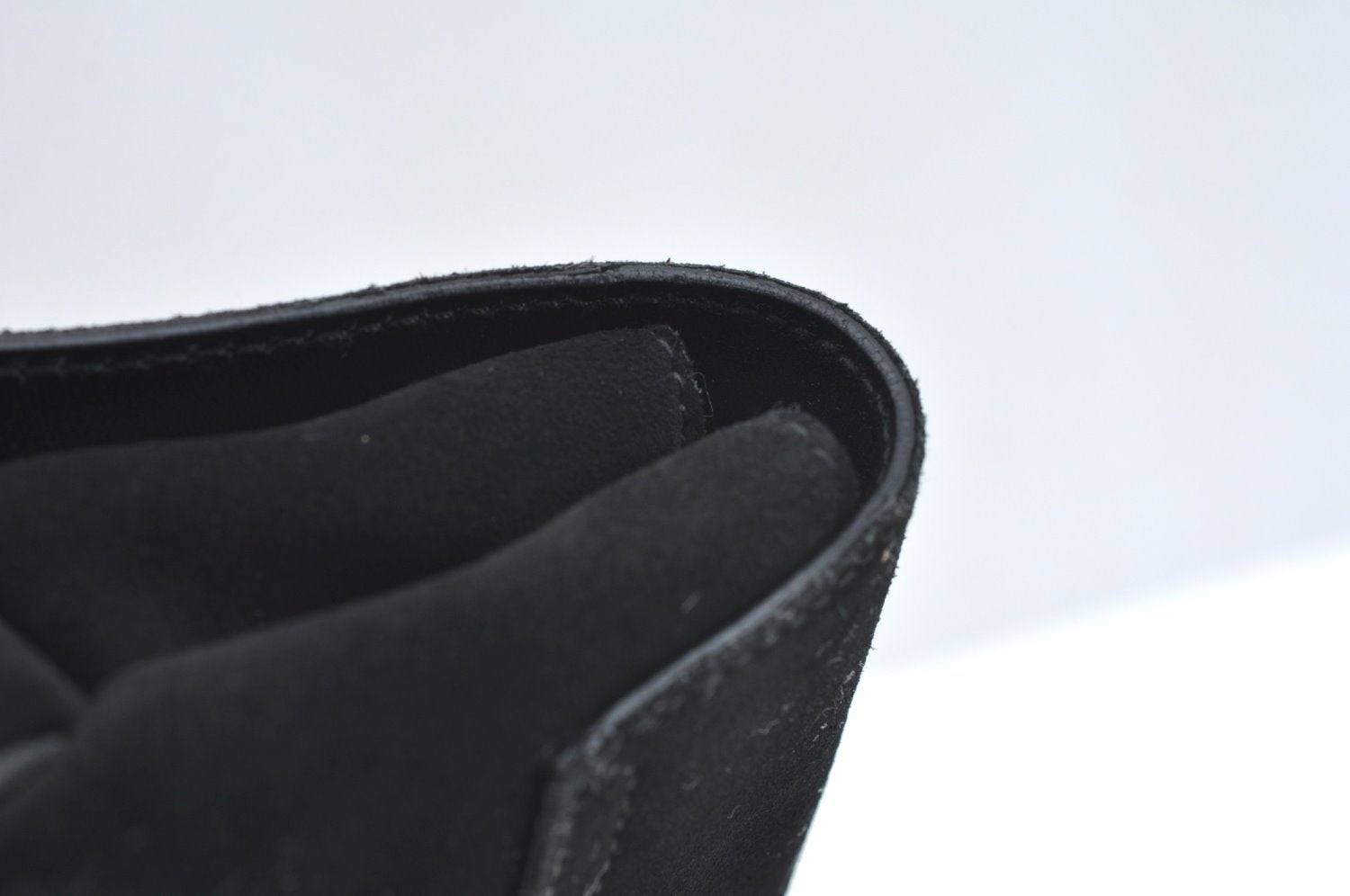 Authentic GUCCI Bamboo Hand Shoulder Bag Purse Suede Leather Black Junk 9889H