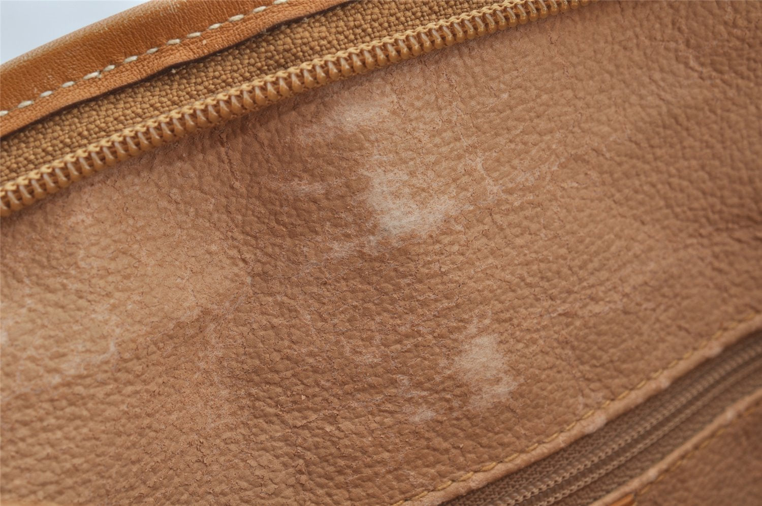 Authentic GUCCI Vintage Micro GG PVC Leather Shoulder Tote Bag Brown Junk 9892I