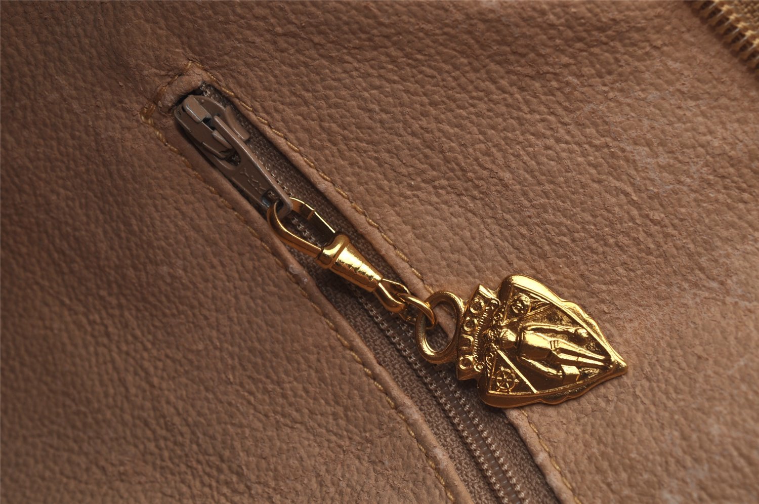 Authentic GUCCI Vintage Micro GG PVC Leather Shoulder Tote Bag Brown Junk 9892I