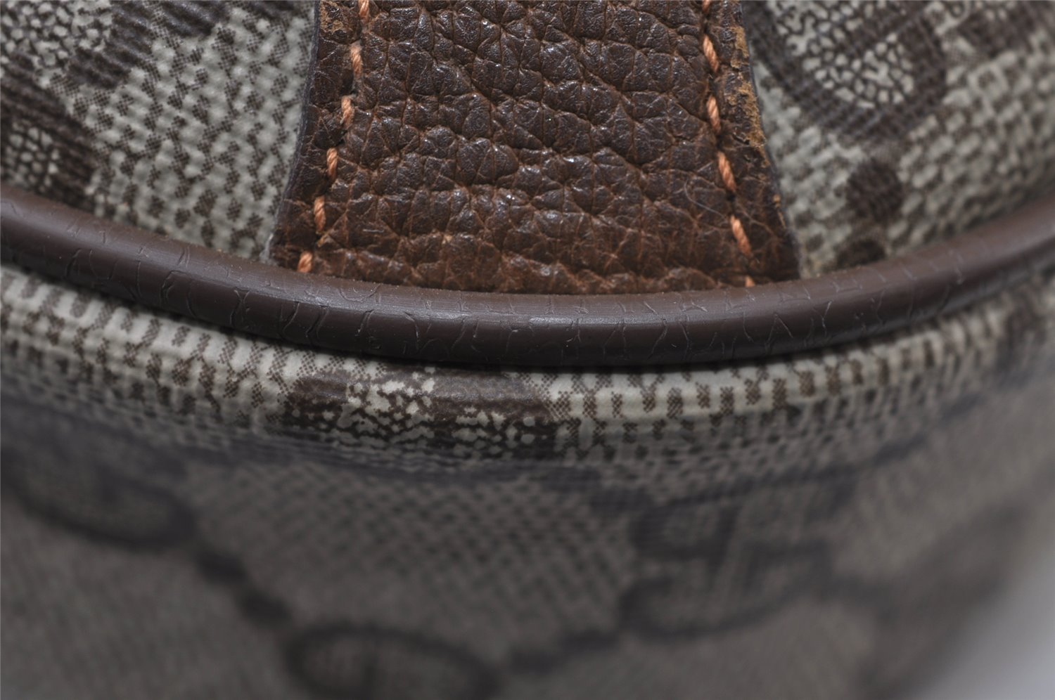 Authentic GUCCI Web Sherry Line Shoulder Cross Bag GG PVC Leather Brown 9893I