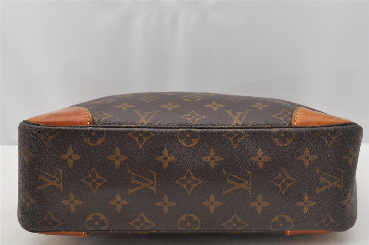 Authentic Louis Vuitton Monogram Boulogne 30 Shoulder Bag M52165 Junk 9899I