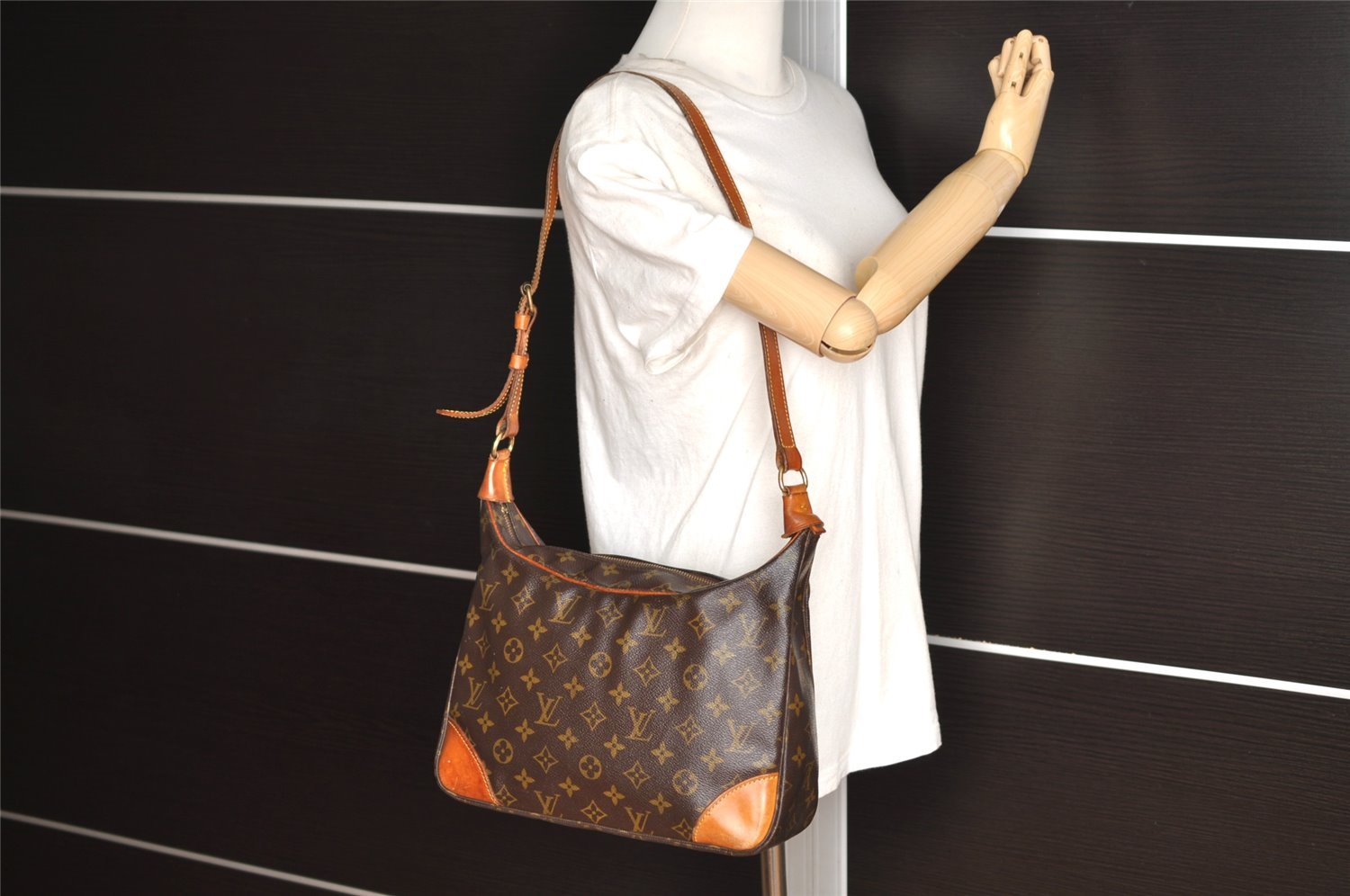 Authentic Louis Vuitton Monogram Boulogne 30 Shoulder Bag M52165 Junk 9899I