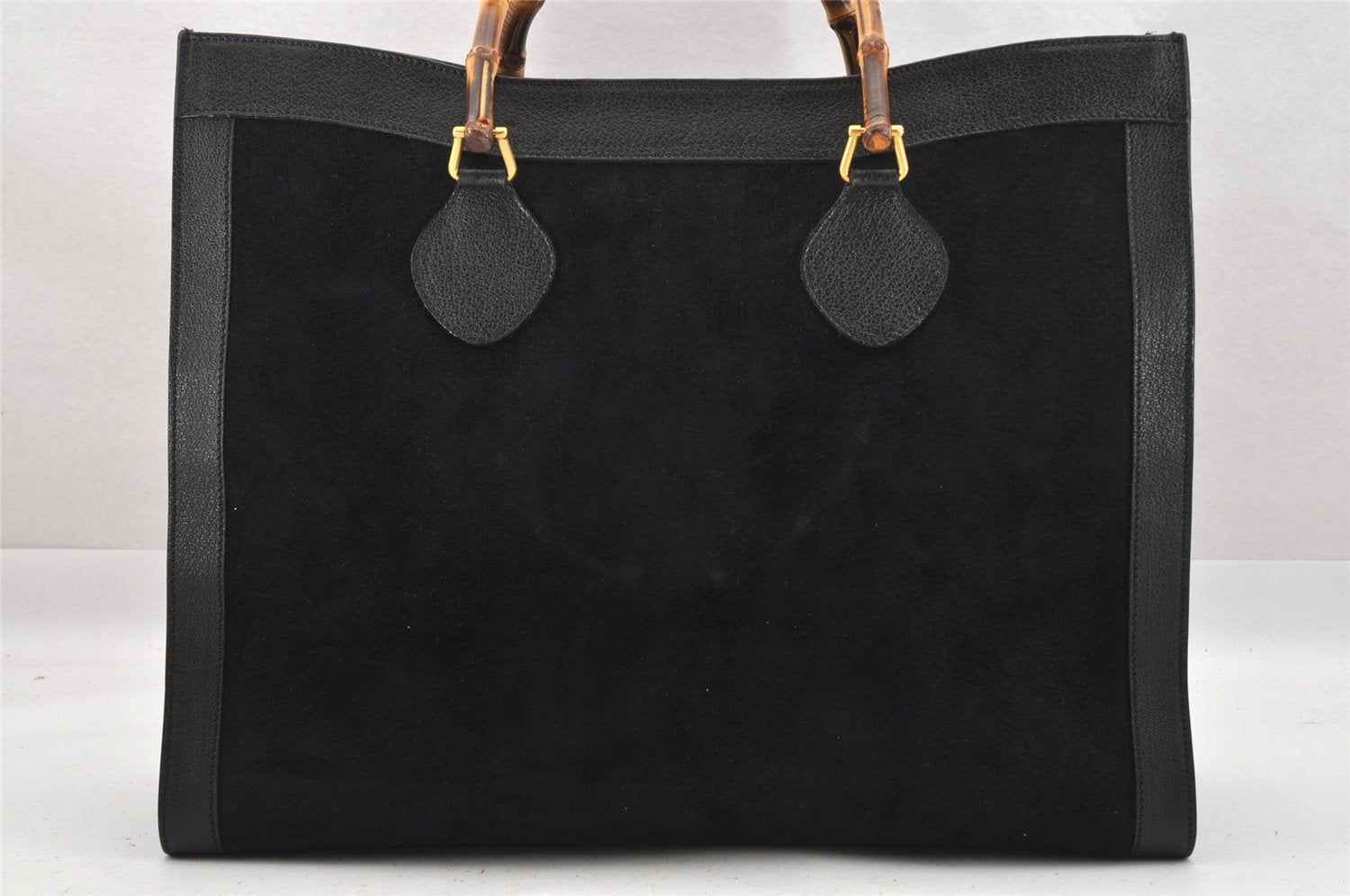 Authentic GUCCI Vintage Bamboo Shoulder Hand Bag Suede Leather Black Junk 9901I