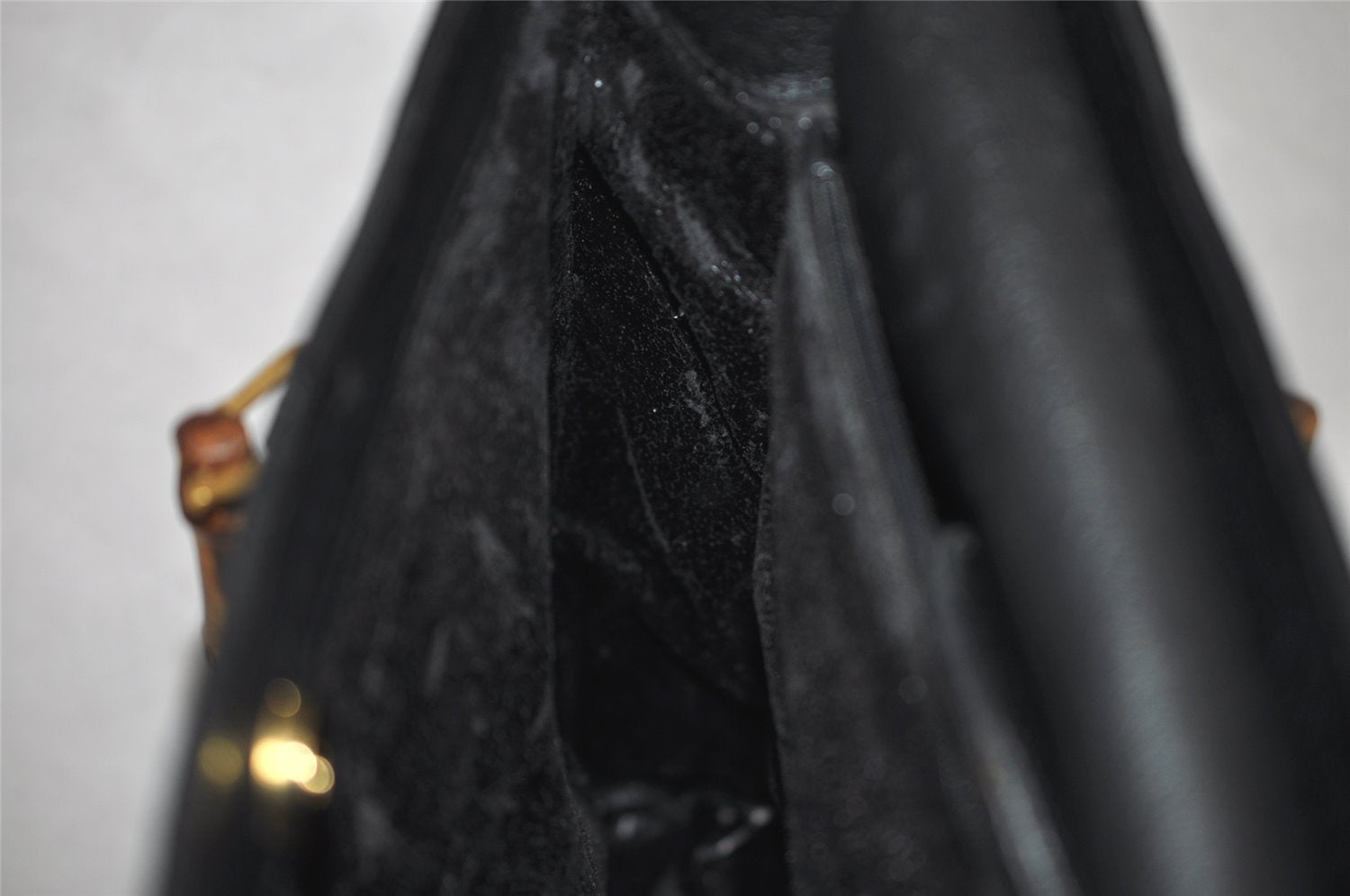 Authentic GUCCI Vintage Bamboo Shoulder Hand Bag Suede Leather Black Junk 9901I