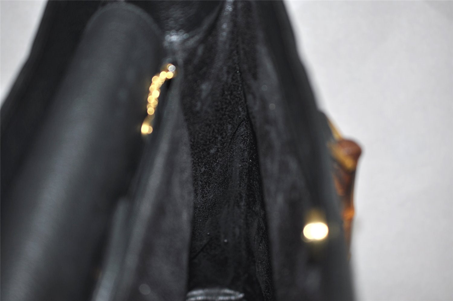 Authentic GUCCI Vintage Bamboo Shoulder Hand Bag Suede Leather Black Junk 9901I