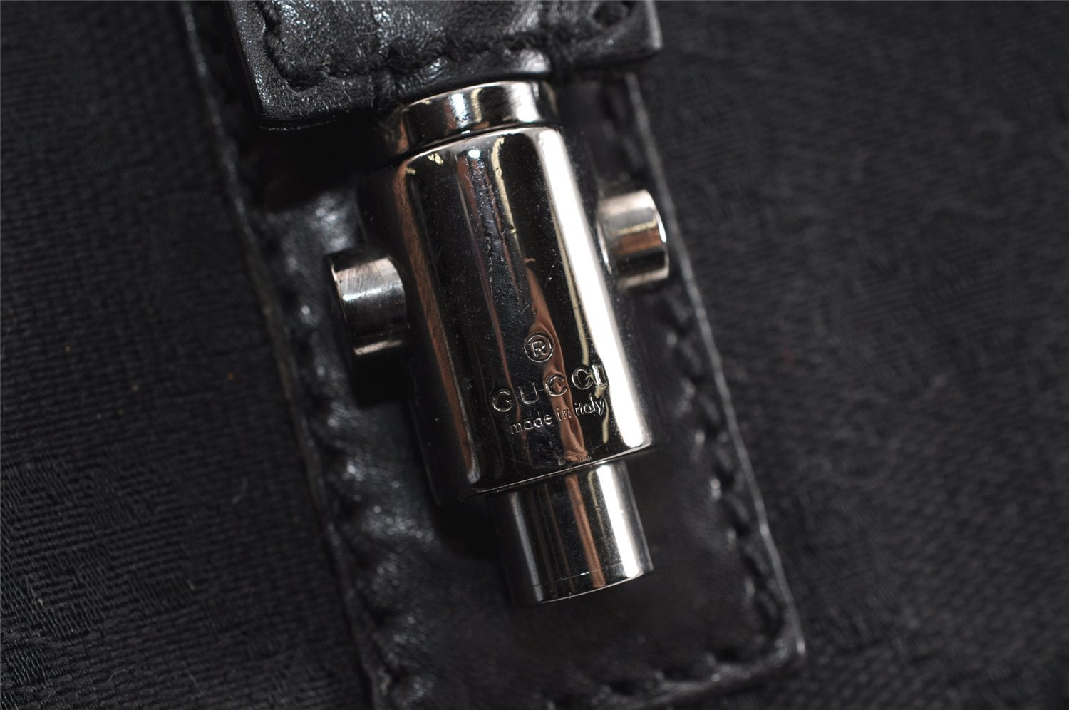 Authentic GUCCI Jackie Shoulder Bag Purse GG Canvas Leather 110291 Black 9902I