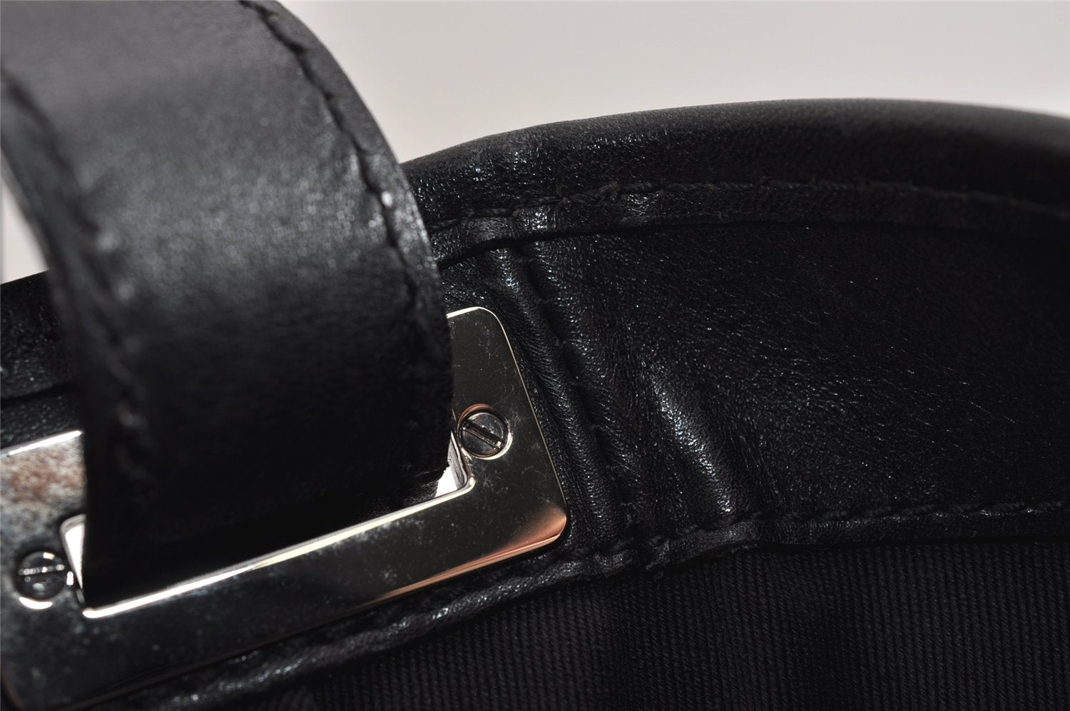 Authentic GUCCI Jackie Shoulder Bag Purse GG Canvas Leather 110291 Black 9902I