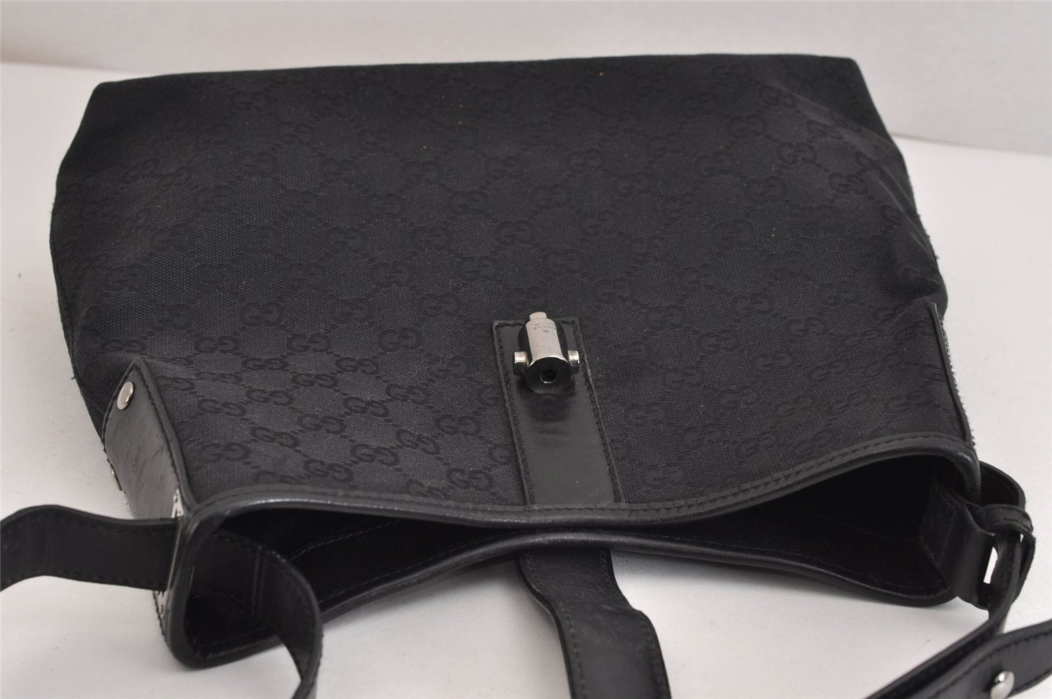 Authentic GUCCI Jackie Shoulder Bag Purse GG Canvas Leather 110291 Black 9902I