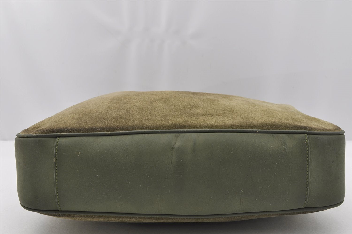 Authentic GUCCI Bamboo 2Way Shoulder Hand Bag Suede Leather Khaki Junk 9905I