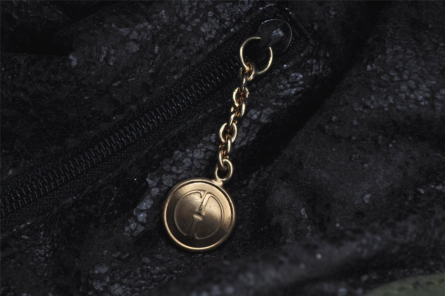 Authentic GUCCI Bamboo 2Way Shoulder Hand Bag Suede Leather Khaki Junk 9905I