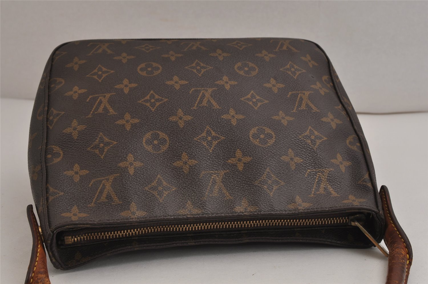 Authentic Louis Vuitton Monogram Looping MM Shoulder Bag M51146 LV 9914J