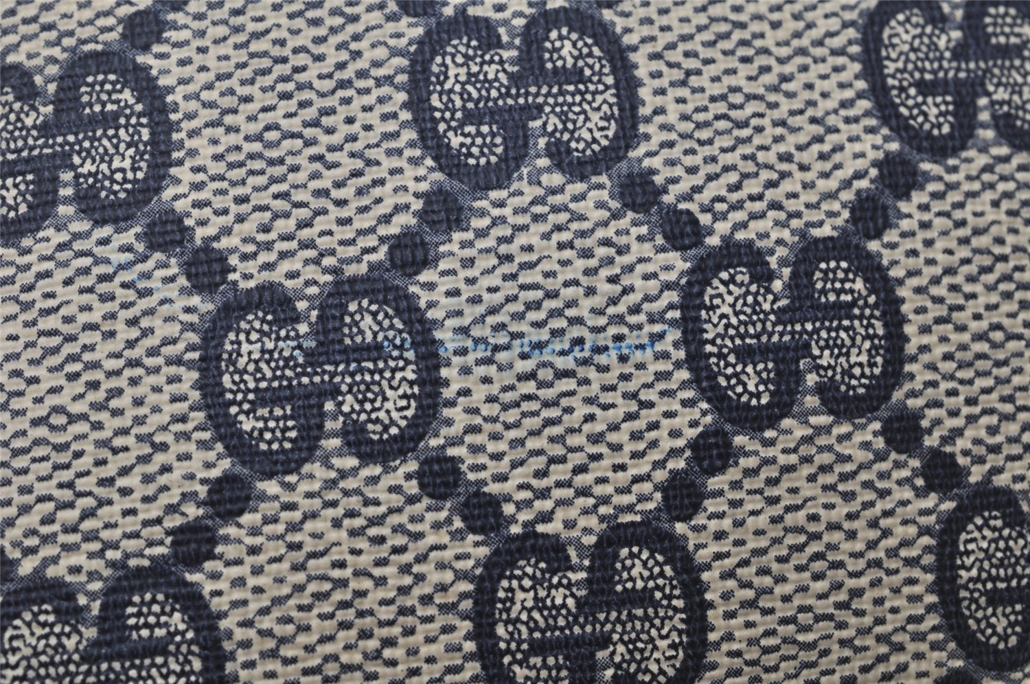 Authentic GUCCI Vintage Pouch Purse GG PVC Leather Navy Blue 9922I