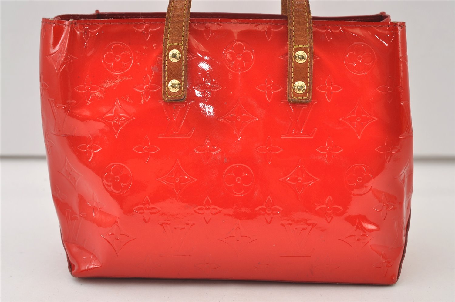 Authentic Louis Vuitton Vernis Reade PM Hand Bag Red M91088 LV 9922J