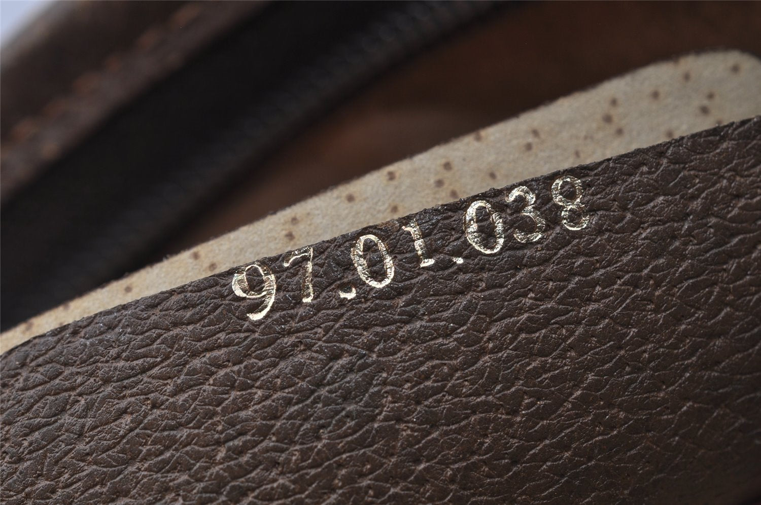 Authentic GUCCI Vintage Clutch Hand Bag Purse GG PVC Leather Brown 9923I