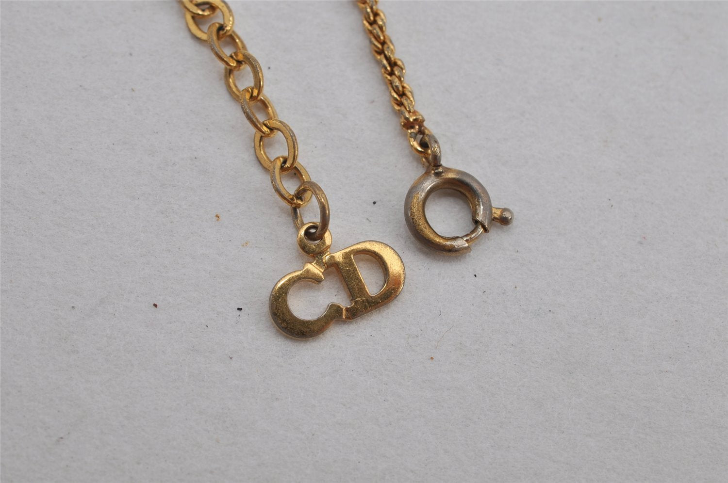 Authentic Christian Dior Gold Tone Chain Pendant Necklace CD 9928J