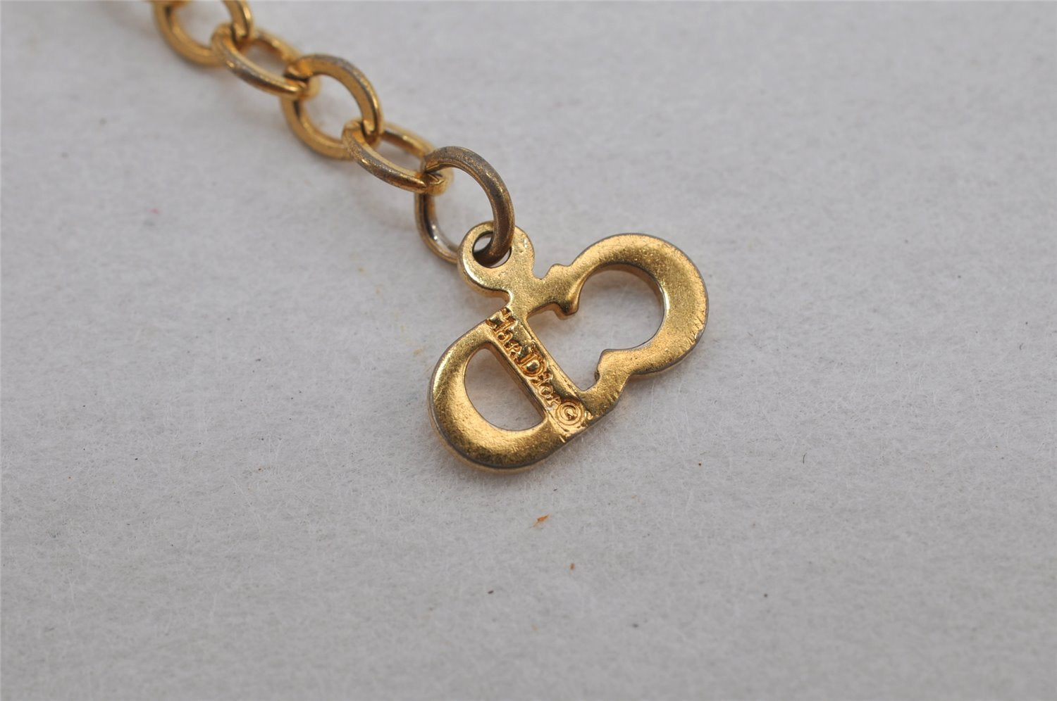 Authentic Christian Dior Gold Tone Chain Pendant Necklace CD 9928J