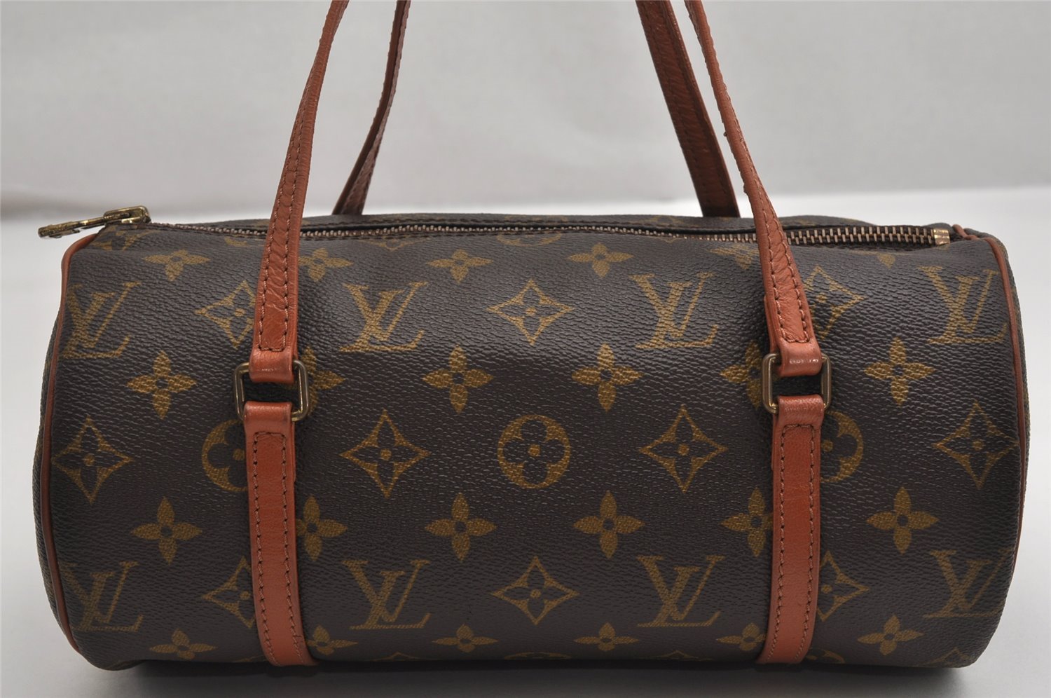 Authentic Louis Vuitton Monogram Papillon 26 Hand Bag Old Model LV 9931J