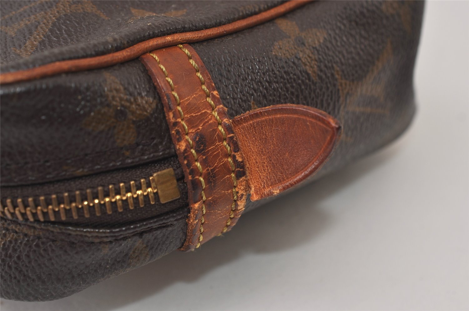 Authentic Louis Vuitton Monogram Compiegne 23 Clutch Hand Bag M51847 LV 9937J