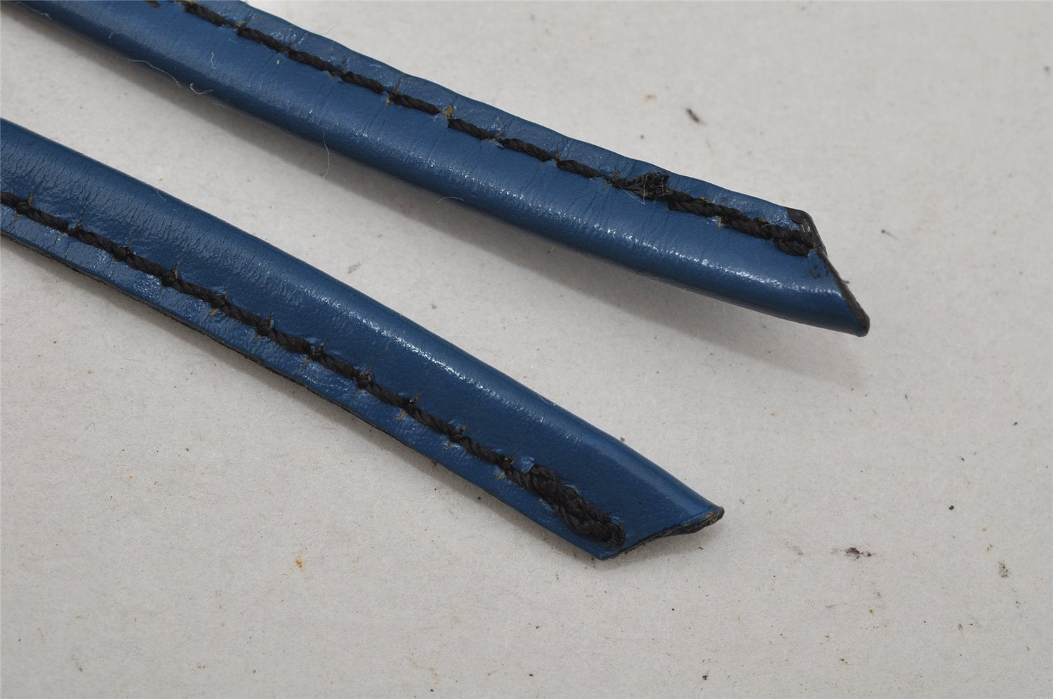 Authentic Louis Vuitton Epi Noe Shoulder Drawstring Bag Brown M44028 LV 9944I