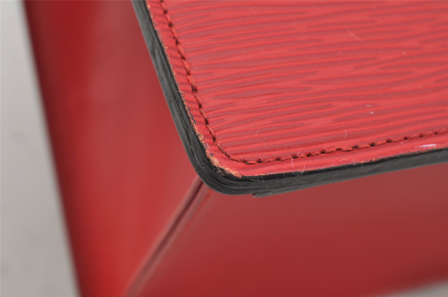 Authentic Louis Vuitton Epi Riviera Hand Bag Red M48187 LV 9945I