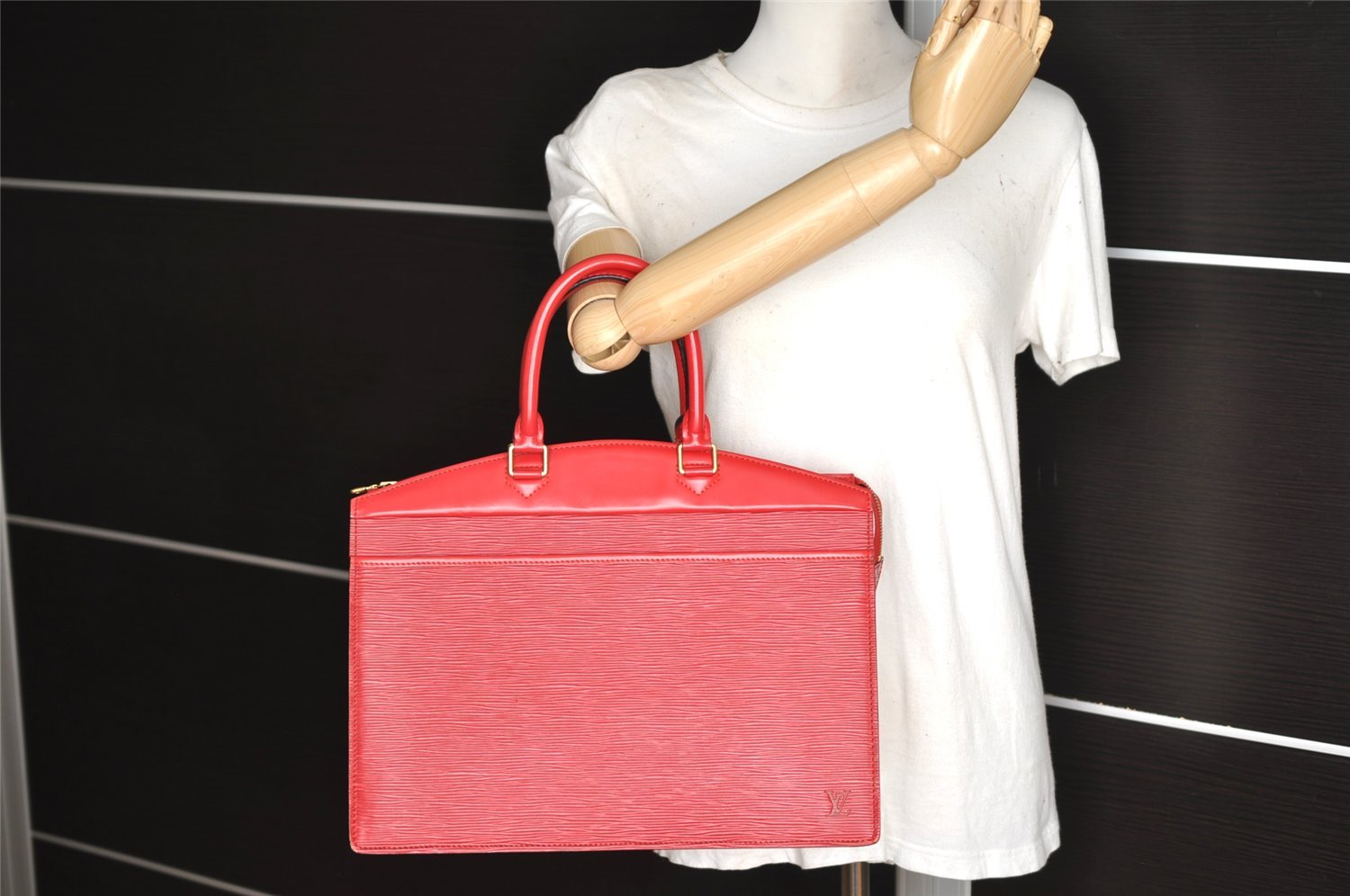 Authentic Louis Vuitton Epi Riviera Hand Bag Red M48187 LV 9945I