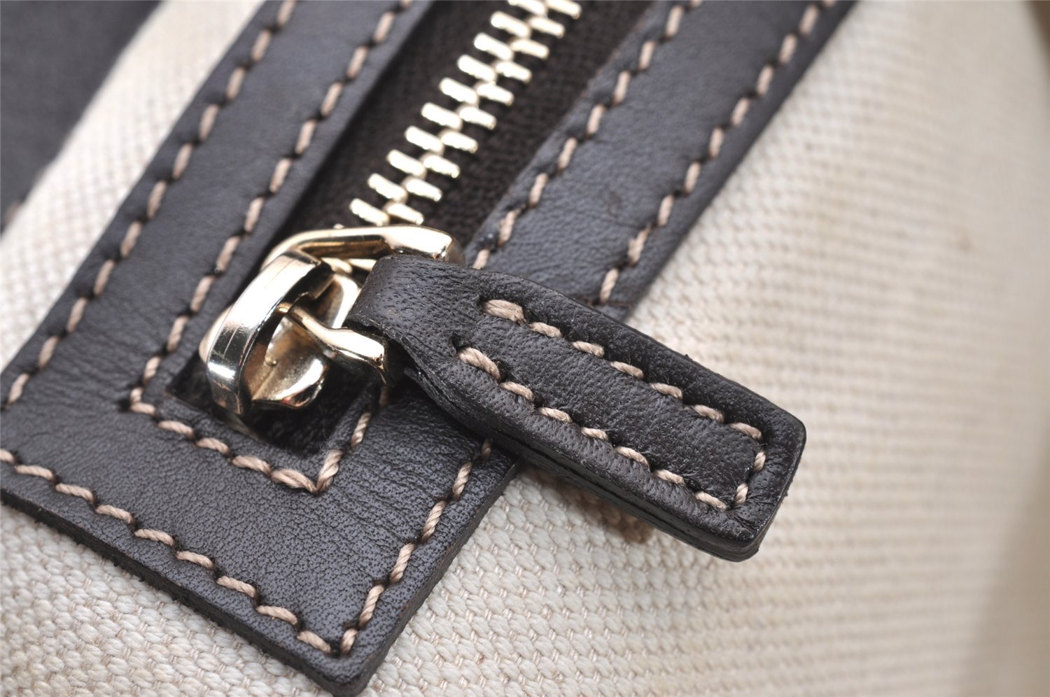 Authentic GUCCI Lovely Heart Tote Hand Bag GG Canvas Leather 257069 Brown 9962I