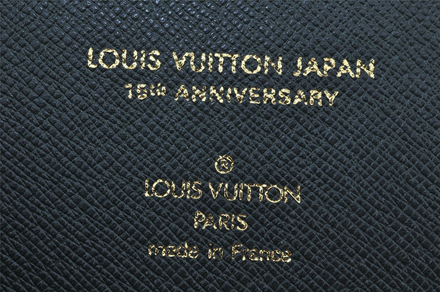 Auth Louis Vuitton Taiga Japan 15th Anniversary Documents Case Green LV 9963I