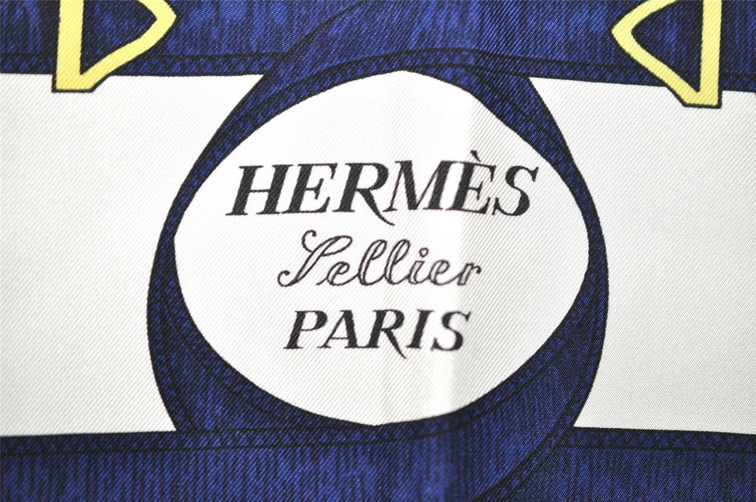 Authentic HERMES Carre 90 Scarf 