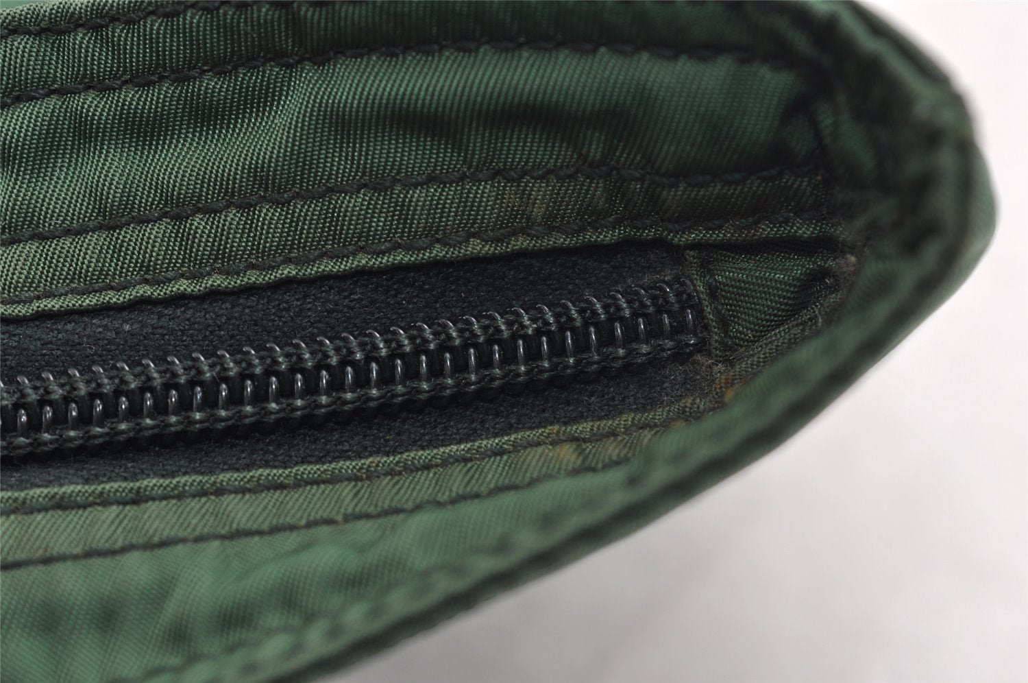 Authentic PRADA Vintage Nylon Tessuto Shoulder Cross Body Bag Purse Green 9970J