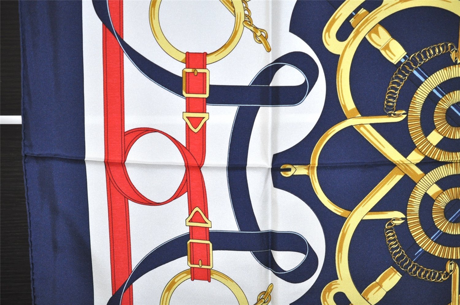 Authentic HERMES Carre 90 Scarf 