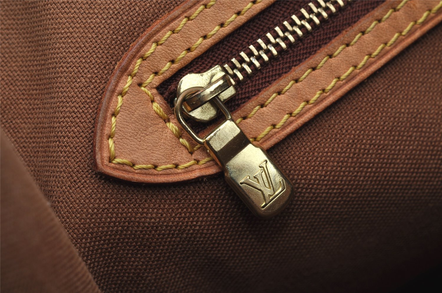 Authentic Louis Vuitton Monogram Batignolles Horizontal Tote Bag M51154 LV 9985I