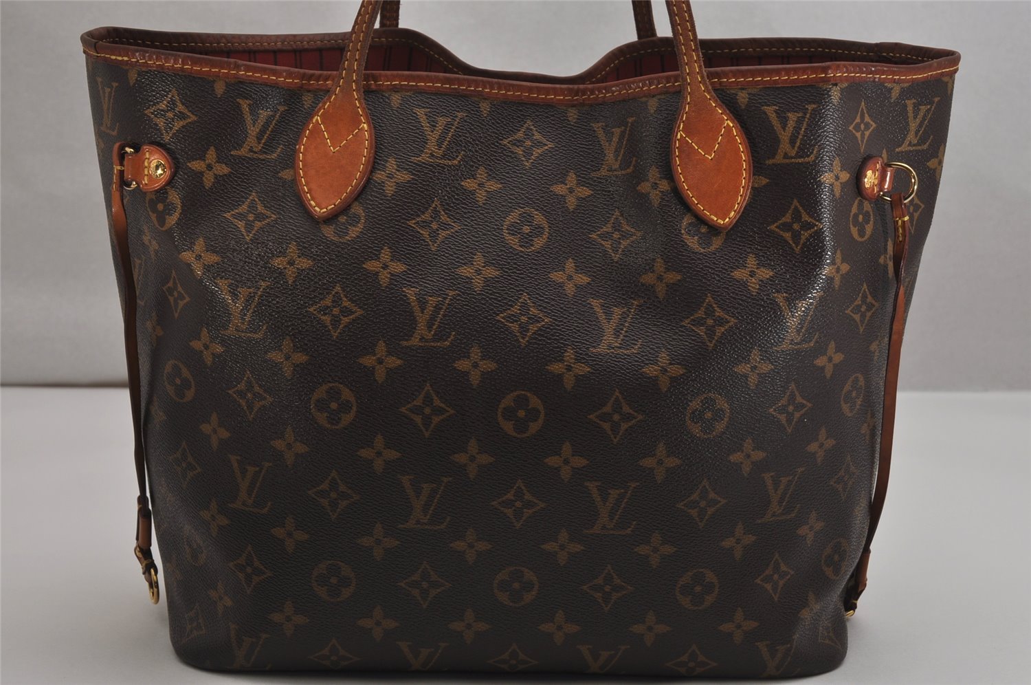 Authentic Louis Vuitton Monogram Neverfull MM Tote Bag Cerise M41177 Red 9986J