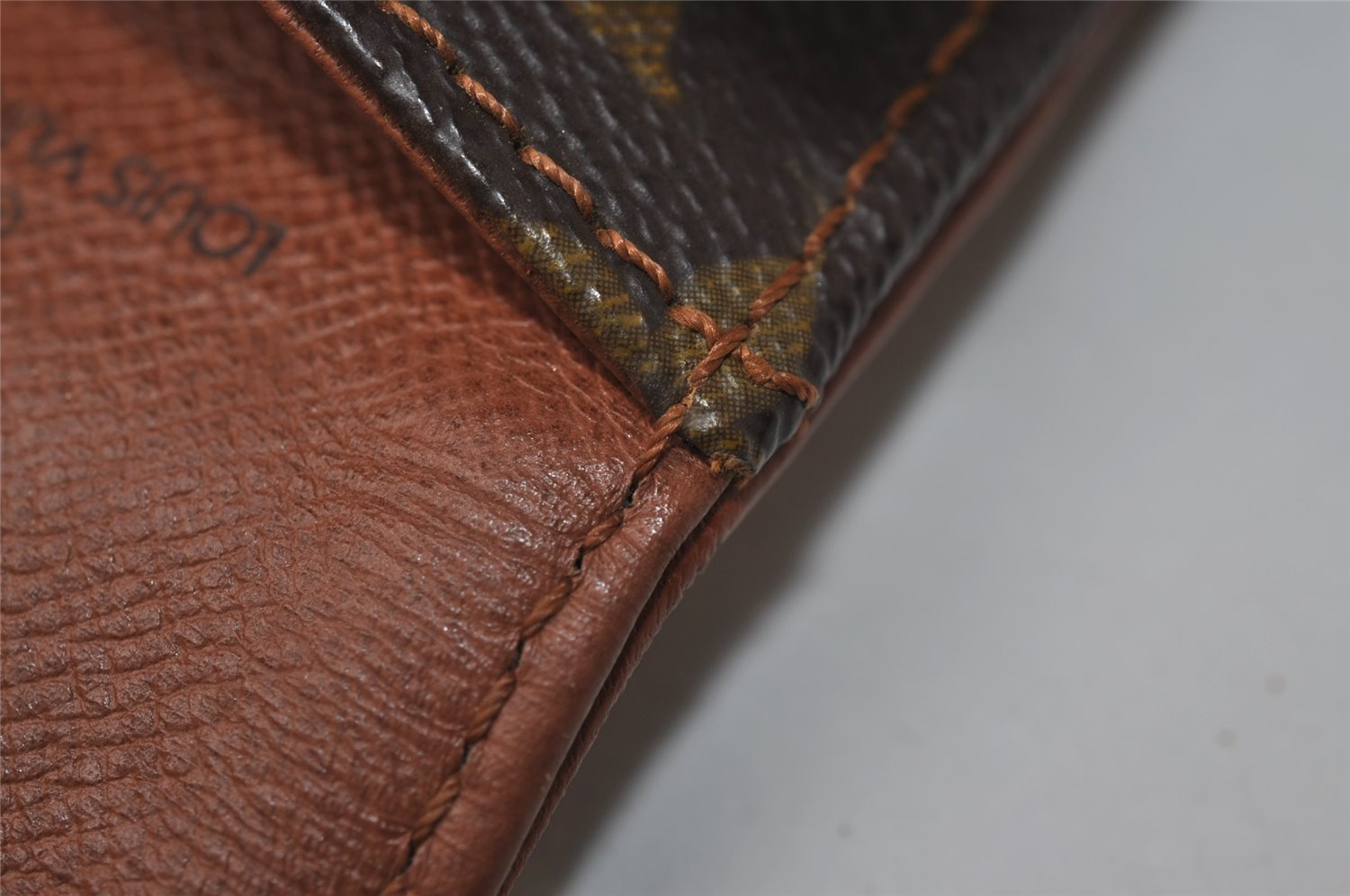 Authentic Louis Vuitton Monogram Pochette Dame GM M51810 Clutch Hand Bag 9988I