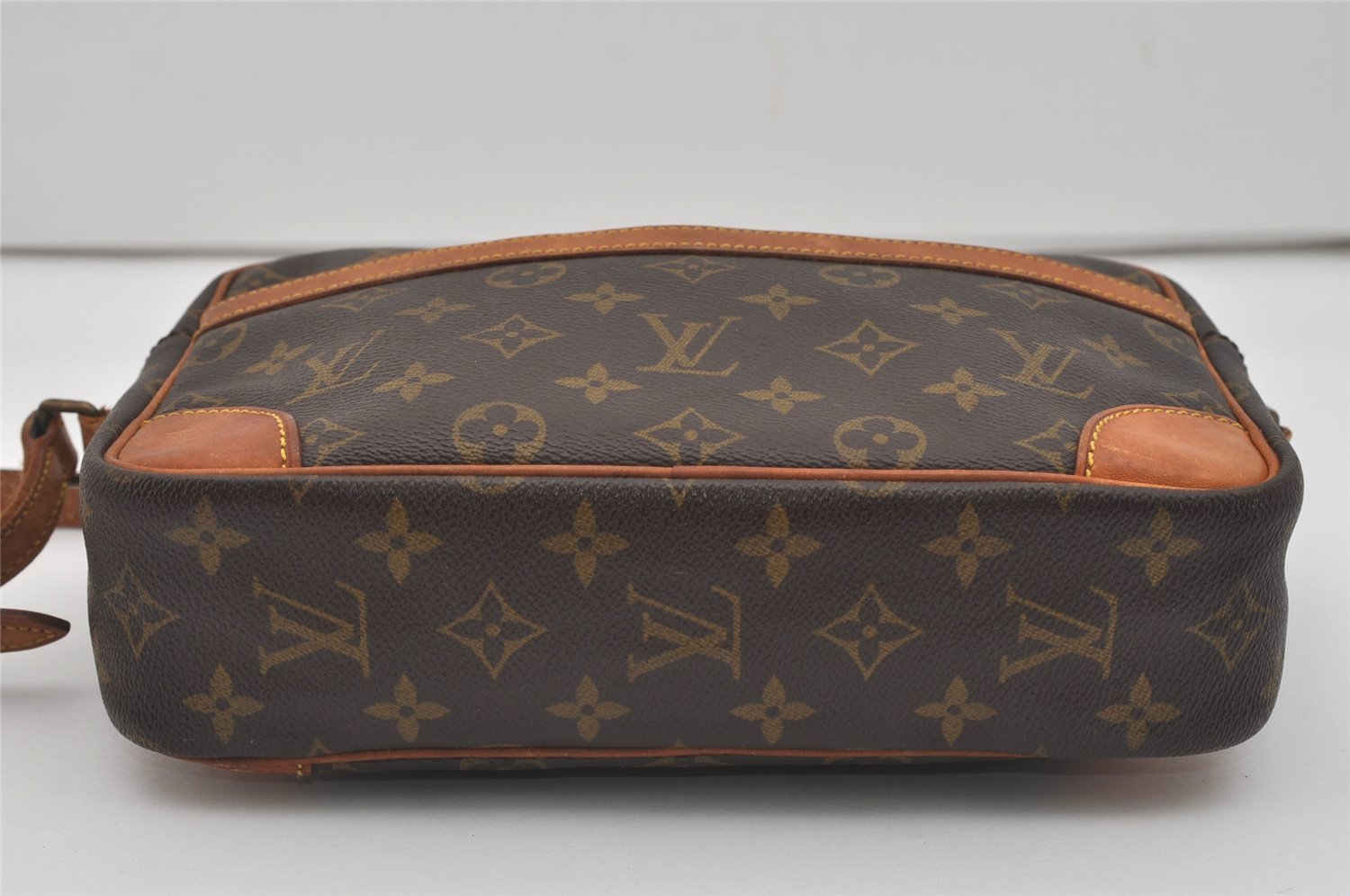 Authentic Louis Vuitton Monogram Trocadero 27 Shoulder Cross Bag M51274 LV 9989I