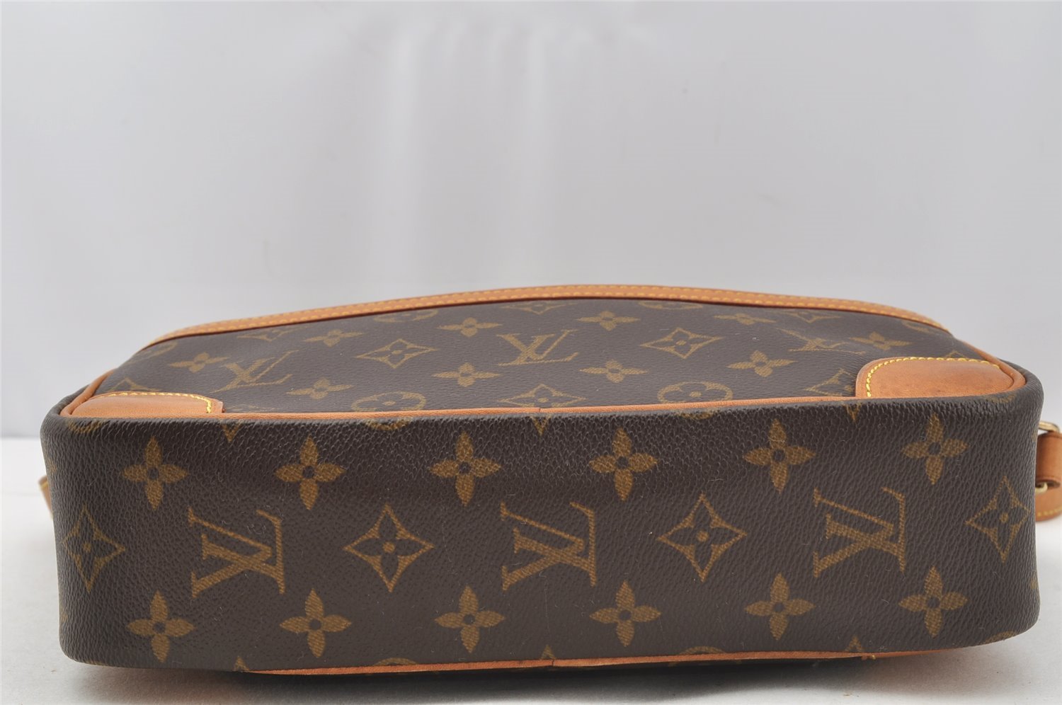 Authentic Louis Vuitton Monogram Trocadero 27 Shoulder Cross Bag M51274 LV 9991I