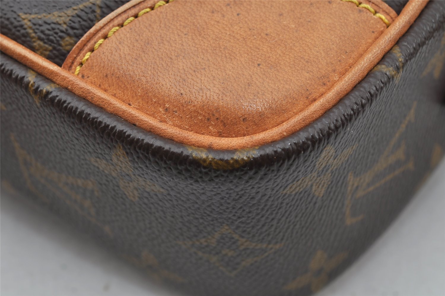 Authentic Louis Vuitton Monogram Trocadero 27 Shoulder Cross Bag M51274 LV 9991I