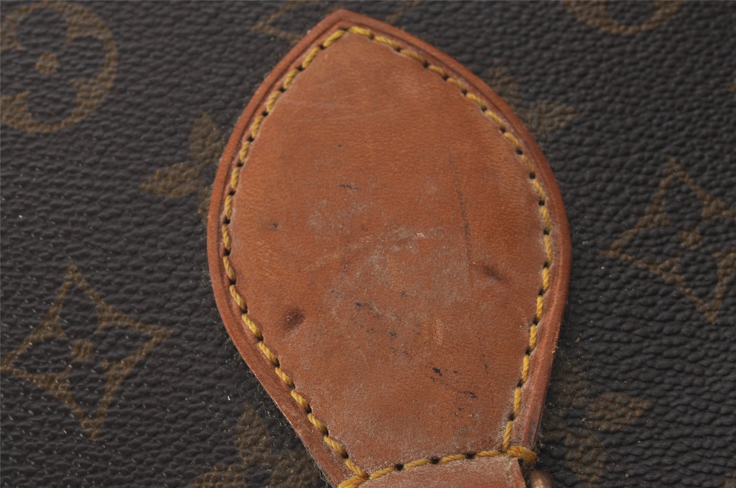 Authentic Louis Vuitton Monogram Saint Cloud GM M51242 Shoulder Cross Bag 9992I