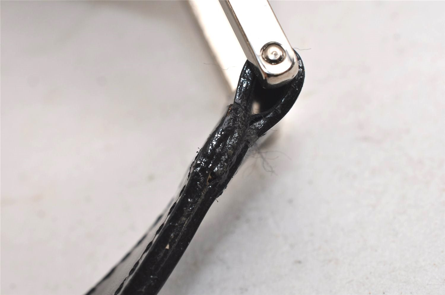 Authentic GUCCI Vintage Shoulder Hand Bag Purse Enamel Black Junk 9992J