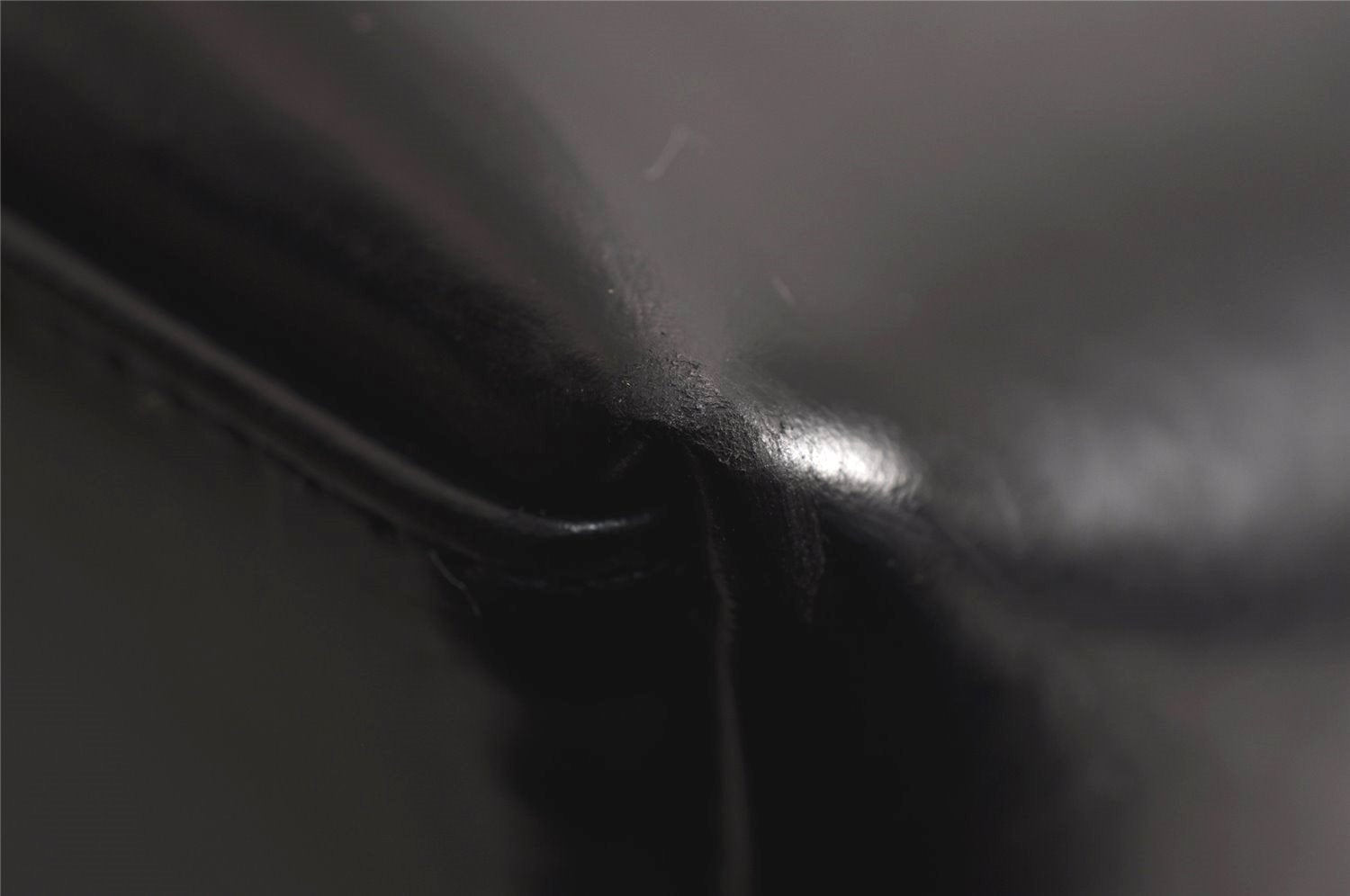 Authentic GUCCI Vintage Shoulder Hand Bag Purse Enamel Black Junk 9992J