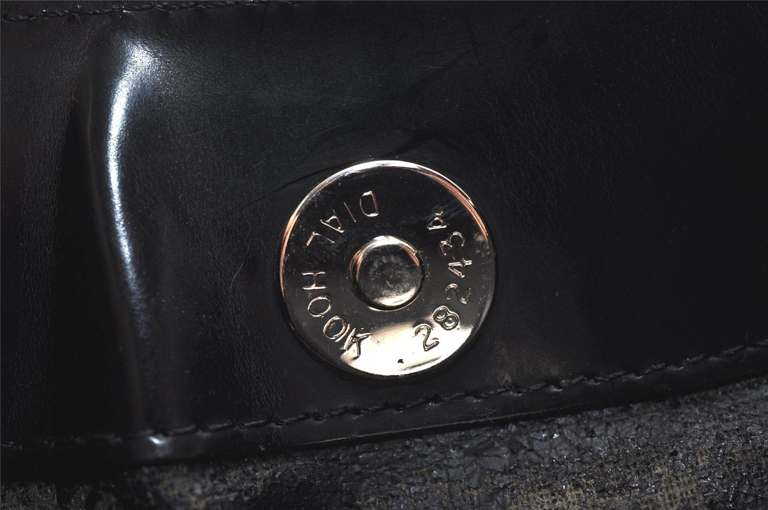 Authentic GUCCI Vintage Shoulder Hand Bag Purse Enamel Black Junk 9992J