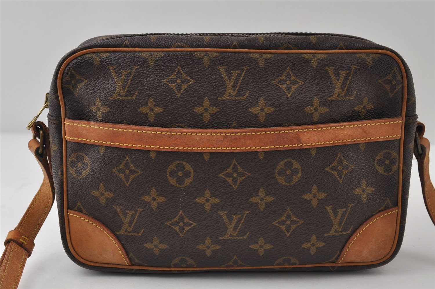 Authentic Louis Vuitton Monogram Trocadero 27 Shoulder Cross Bag M51274 LV 9993I