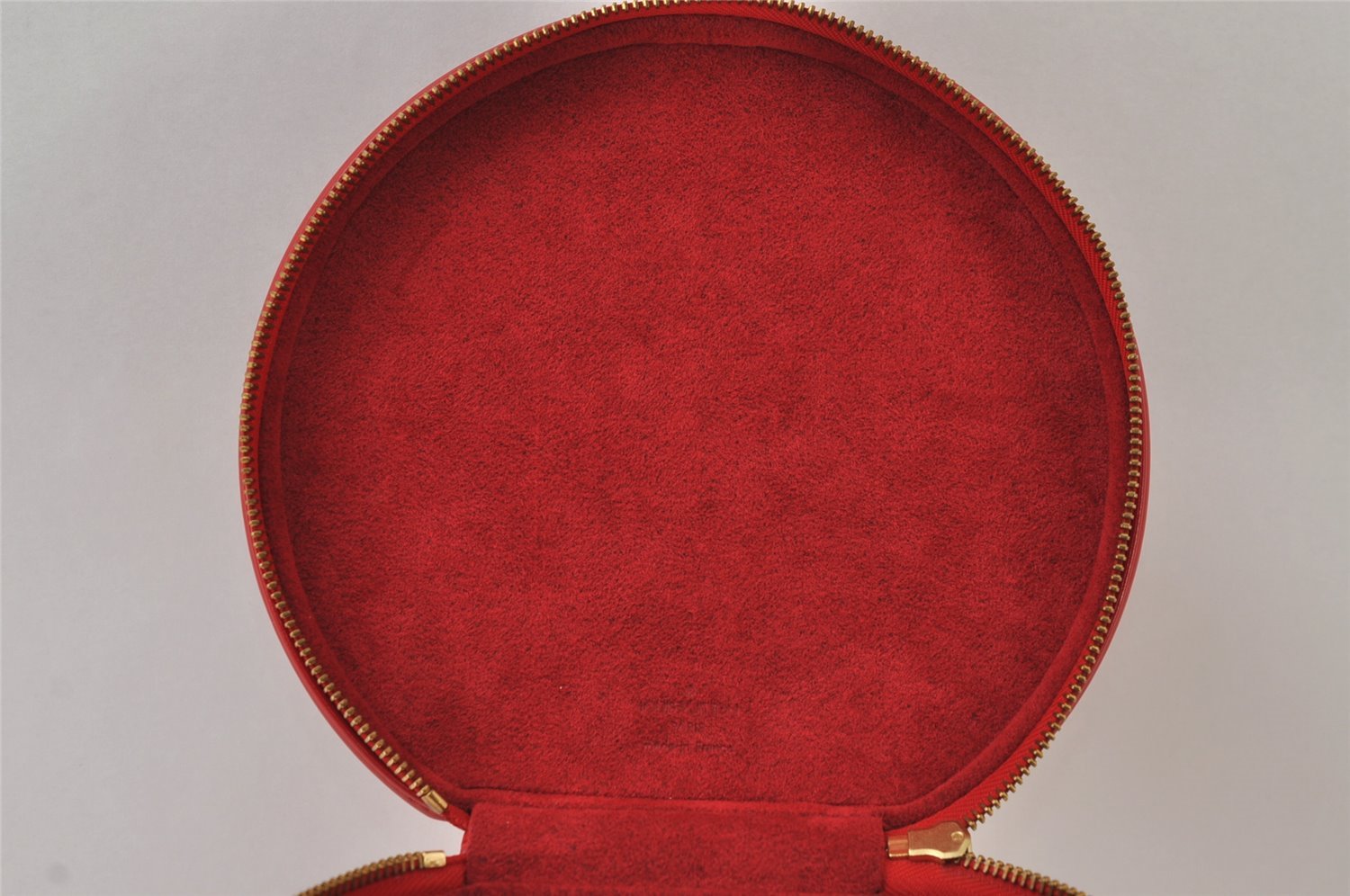 Authentic Louis Vuitton Epi Cannes Red Cosmetic Hand Bag Purse M48037 LV 9994I