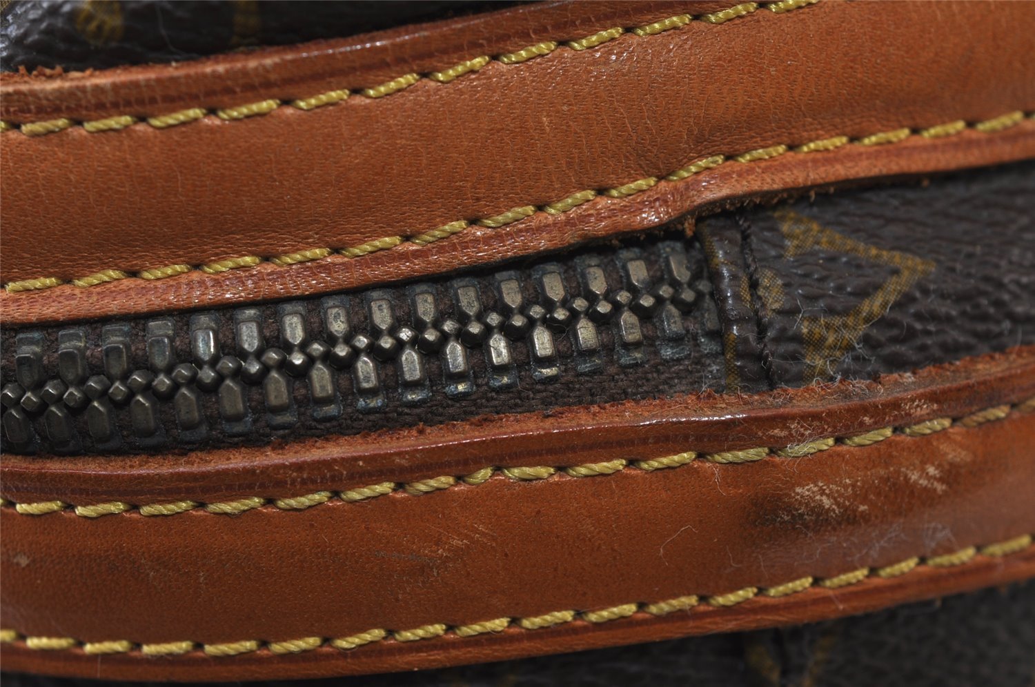 Authentic Louis Vuitton Monogram Sac Sport Travel Hand Bag Old Model LV 9995I