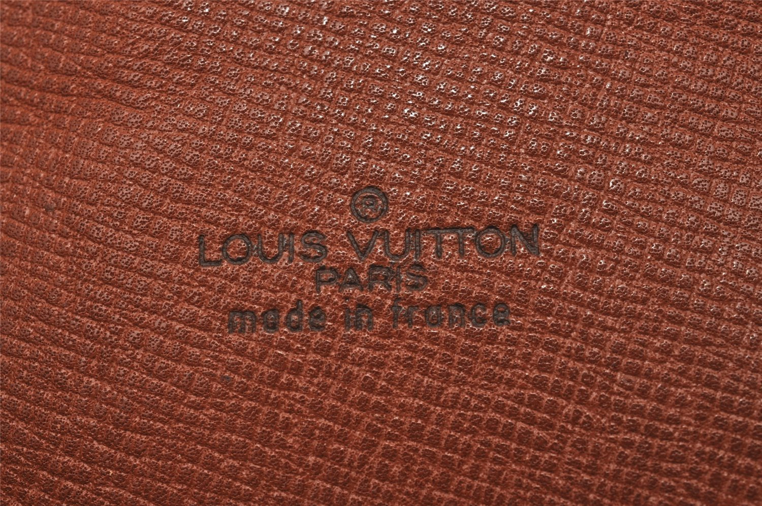 Authentic Louis Vuitton Monogram Saint Cloud GM M51242 Shoulder Cross Bag 9997I