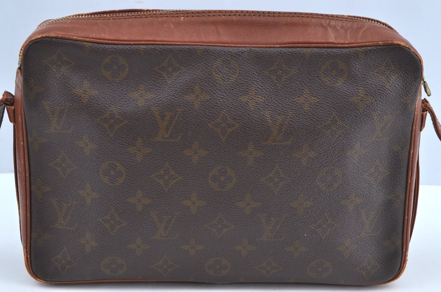 Auth Louis Vuitton Monogram Sac Bandouliere 30 Shoulder Bag M51364 LV Junk J3664