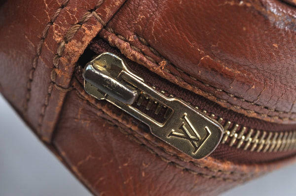 Auth Louis Vuitton Monogram Sac Bandouliere 30 Shoulder Bag M51364 LV Junk J3664