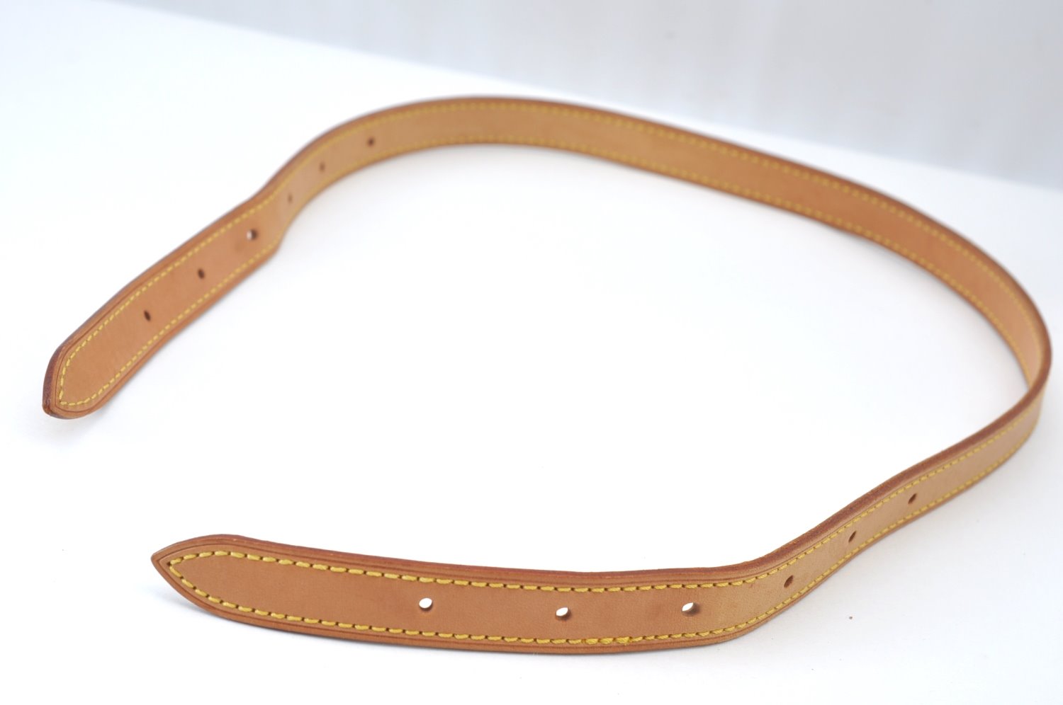 Authe Louis Vuitton Leather Shoulder Strap For Bucket GM 31.9